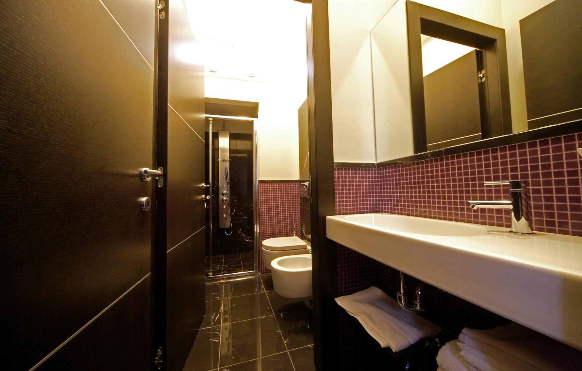 Residence Hotel Le Viole Rimini Buitenkant foto
