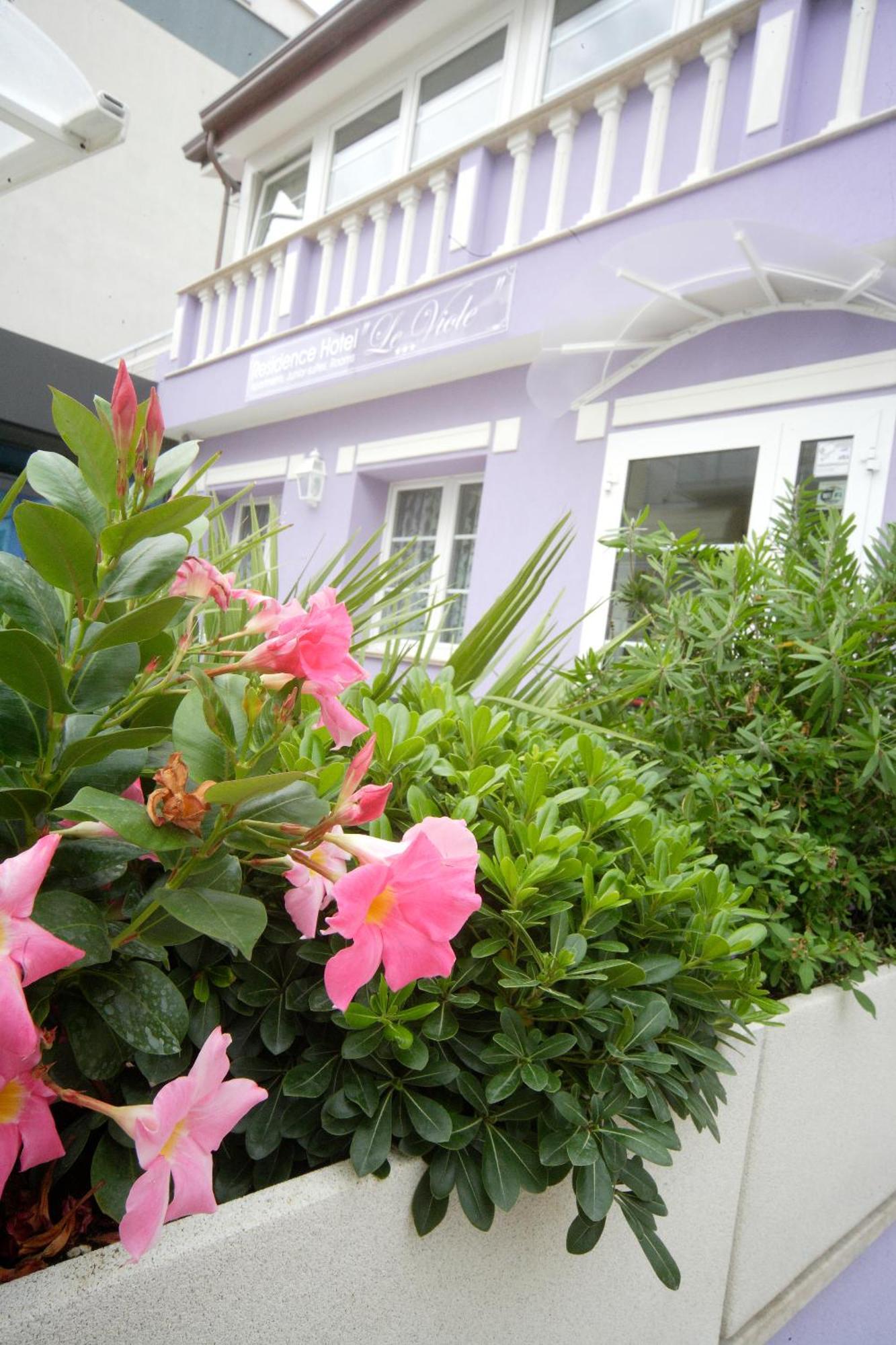 Residence Hotel Le Viole Rimini Buitenkant foto